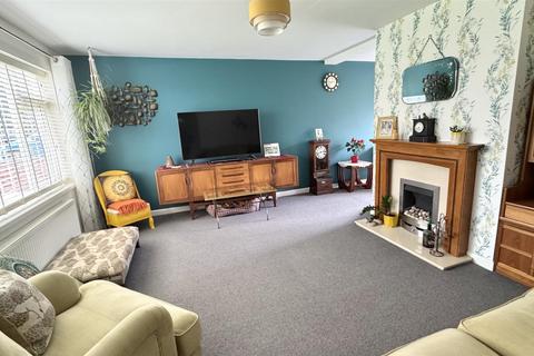 3 bedroom detached house for sale, Barnfield Close, Braunton EX33