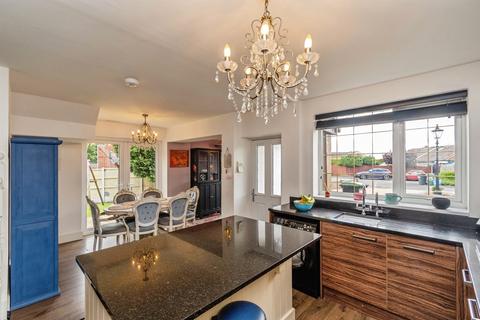 3 bedroom semi-detached house for sale, Charlotte Road, Wednesbury