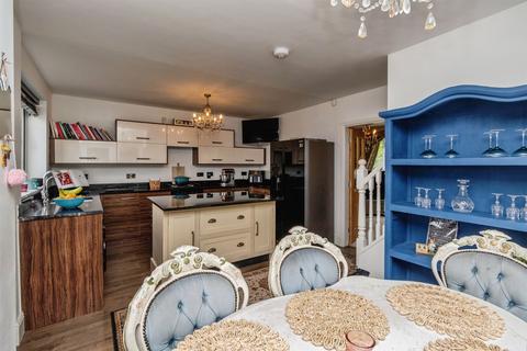 3 bedroom semi-detached house for sale, Charlotte Road, Wednesbury