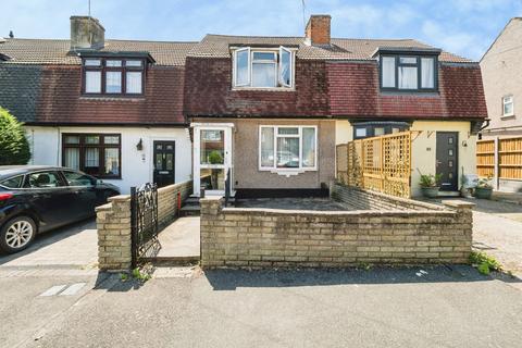 Somerset Gardens, Hornchurch, Essex, RM11