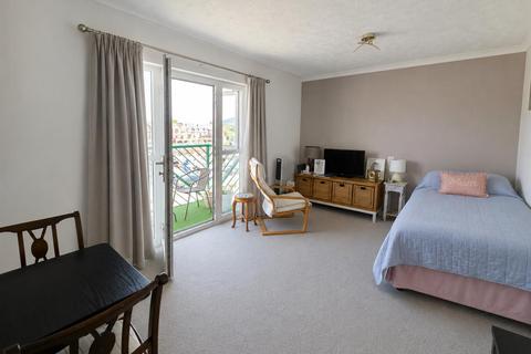 1 bedroom apartment for sale, Abbotsford House, Trawler Road, Marina, Swansea