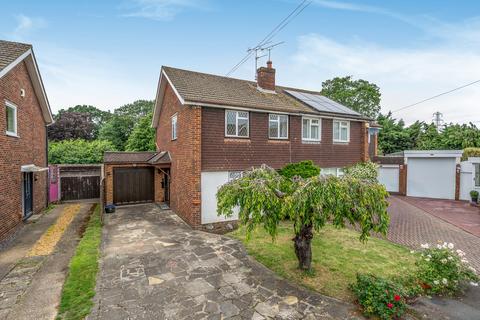 undefined, Magdalen Close, Byfleet, KT14