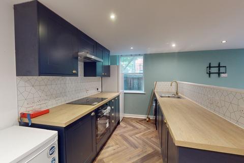 4 bedroom house to rent, Hyde Terrace, Leeds LS2