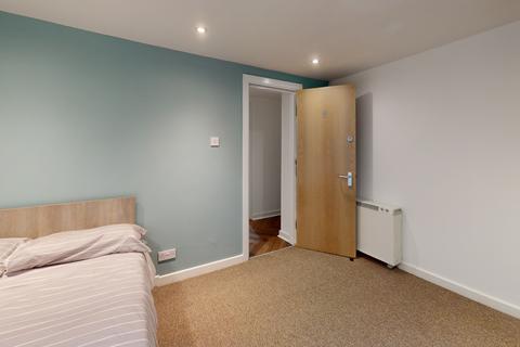 4 bedroom house to rent, Hyde Terrace, Leeds LS2