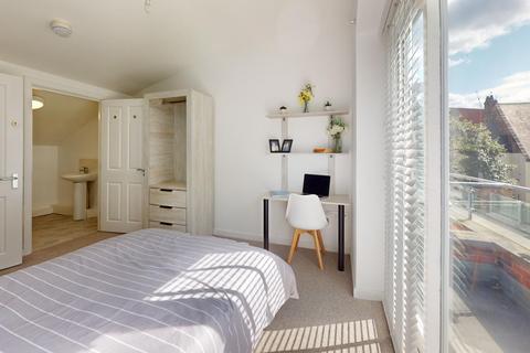 1 bedroom in a house share to rent,  Yalta Court, Leeds LS2
