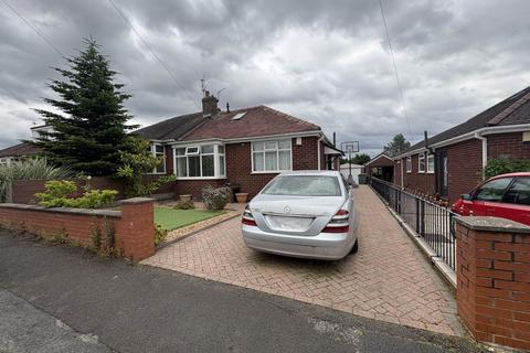 3 bedroom semi-detached bungalow for sale, 17 Ribble Avenue, Oldham