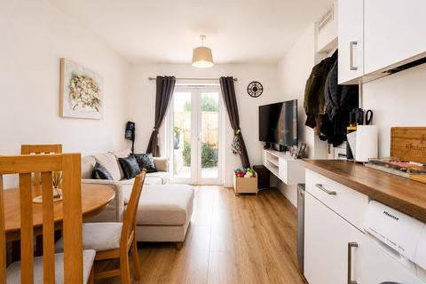 1 bedroom maisonette for sale, High Street, London Colney, St. Albans