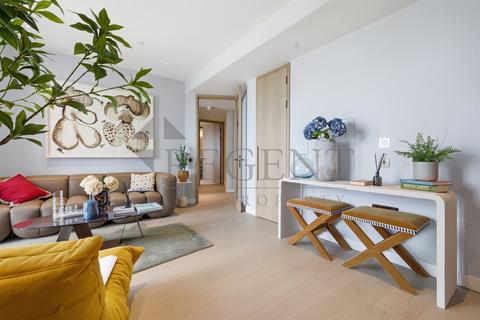 2 bedroom apartment to rent, River Park Tower, Nine Elms Ln, SW8