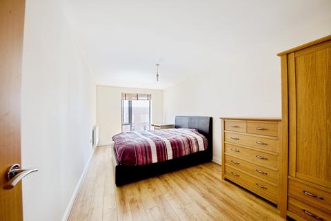 Mornington Close, London, NW9