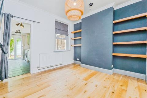 3 bedroom terraced house for sale, Inverness Place, Roath, Cardiff