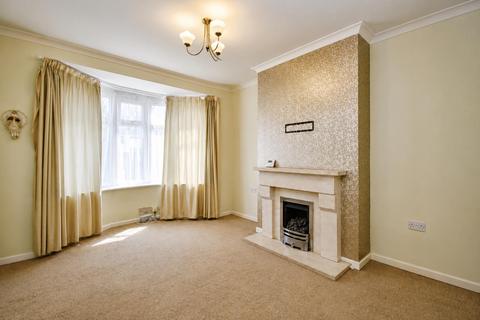 2 bedroom terraced house for sale, Graham Avenue, Hull