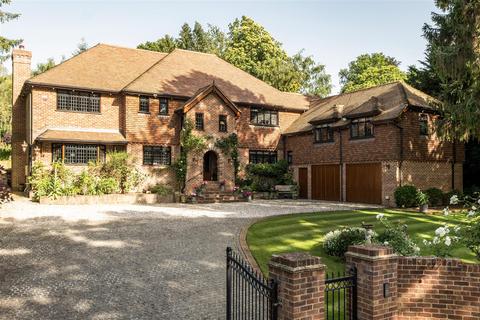 5 bedroom house for sale, Beech Drive, Kingswood
