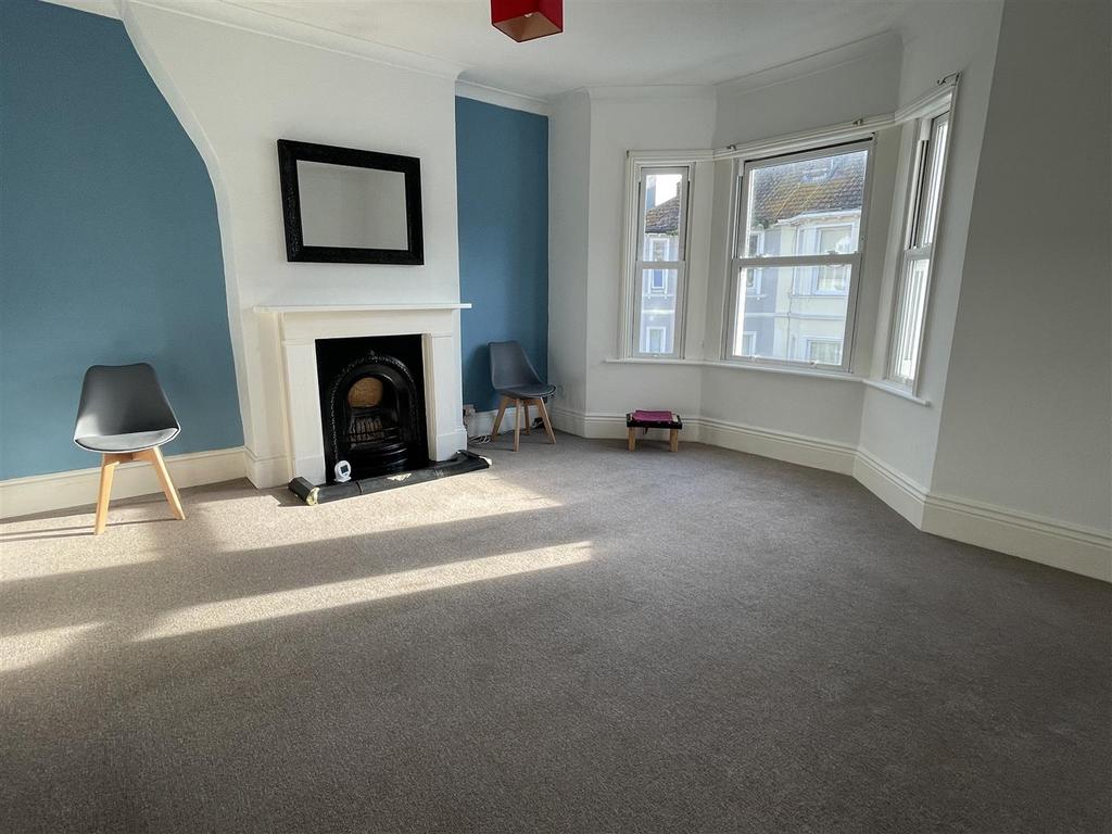 Living room, fireplace