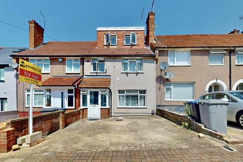 Ballards Road, London NW2