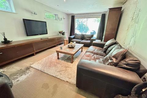 4 bedroom detached house for sale, Azalea Way, Camberley GU15