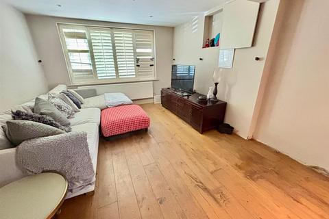 4 bedroom detached house for sale, Azalea Way, Camberley GU15