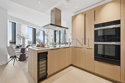 2 bedroom apartment to rent, River Park Tower, Nine Elms Ln, SW8