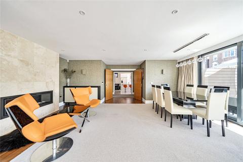 undefined, Grosvenor Gardens, London, N10