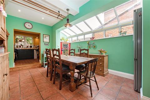 5 bedroom semi-detached house for sale, Cawley Road, Chichester, West Sussex, PO19