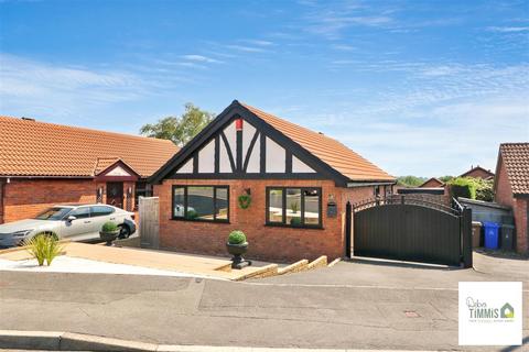 3 bedroom detached bungalow for sale, Earlswood Road, Birches Head, Stoke-On-Trent