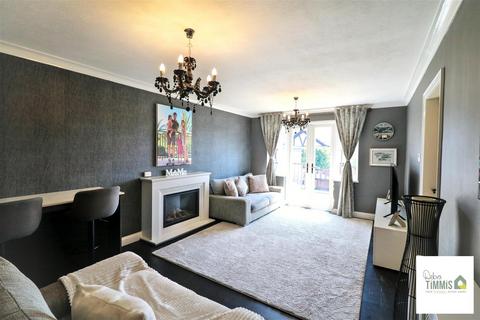 3 bedroom detached bungalow for sale, Earlswood Road, Birches Head, Stoke-On-Trent