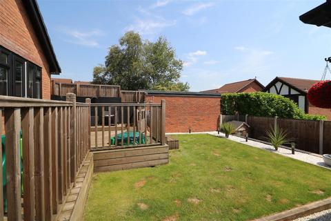 3 bedroom detached bungalow for sale, Earlswood Road, Birches Head, Stoke-On-Trent