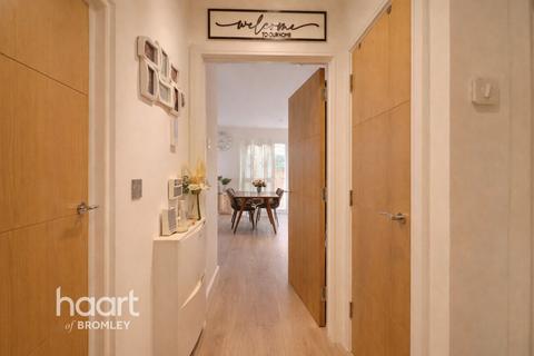1 bedroom flat for sale, Bromley BR2