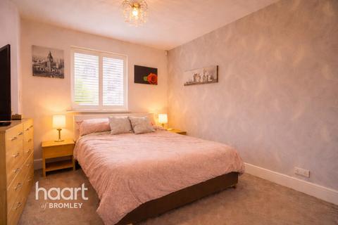 1 bedroom flat for sale, Bromley BR2