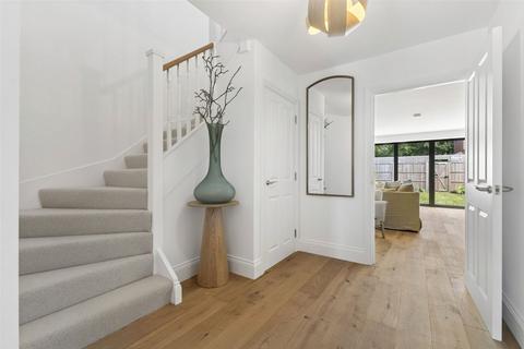 4 bedroom detached house for sale, The Stags, Hindhead, Surrey, GU26