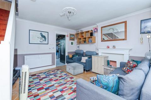 2 bedroom semi-detached house for sale, Kilmarie Close, Hinckley