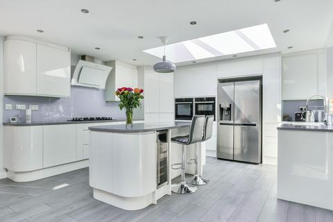 5 bedroom detached house for sale, Moorhen Drive, Lower Earley, Reading