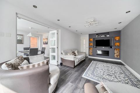 5 bedroom detached house for sale, Moorhen Drive, Lower Earley, Reading