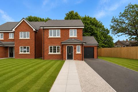 3 bedroom detached house for sale, The Meadows, Holmleigh Close, Buckley, Flintshire, CH7