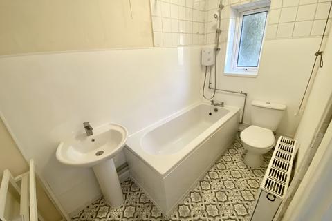 3 bedroom terraced house for sale, Parc Avenue, Morriston, Swansea, City And County of Swansea.
