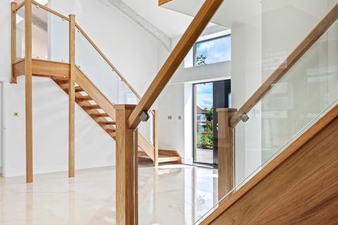 4 bedroom barn conversion for sale, Dunmow Road, Fyfield, CM5