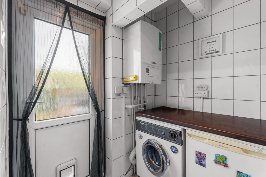Utility room, utility