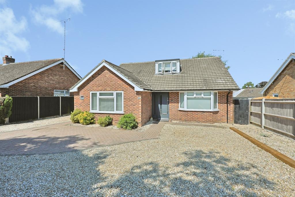 4 bedroom bungalow for sale