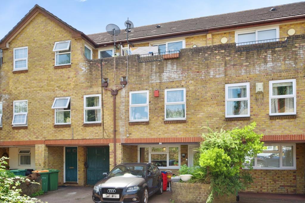 2 bedroom townhouse for sale