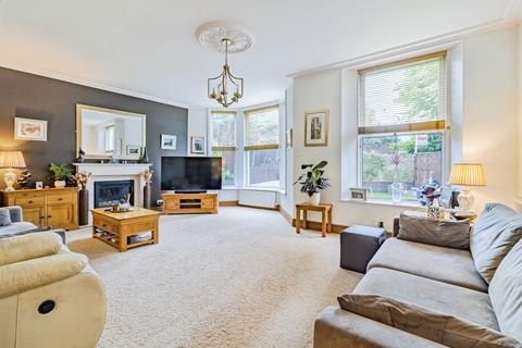 4 bedroom end of terrace house for sale, Thurlow Park, Torquay