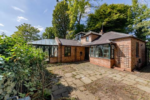3 bedroom detached house for sale, Cone Lane, Stoneygate, Leicester