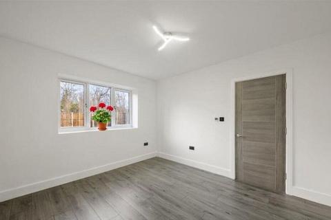 3 bedroom detached house for sale, Sheepcote Gardens, Denham, UB9