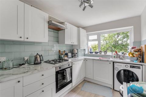 2 bedroom apartment for sale, Cedar Drive, East Finchley, N2