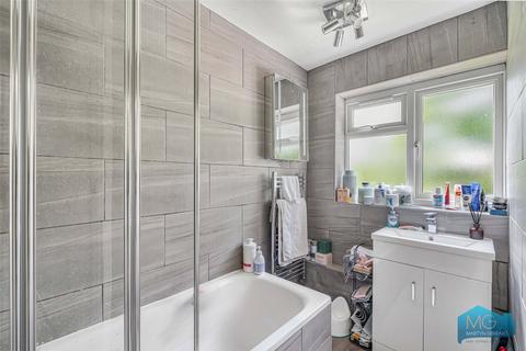 2 bedroom apartment for sale, Cedar Drive, East Finchley, N2