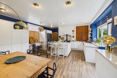 4 bedroom detached house for sale, Dale Road, Elloughton