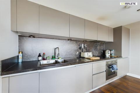 1 bedroom flat for sale, Wilburn Basin, Ordsall Lane, Salford, M5