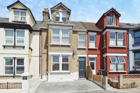 4 bedroom terraced house for sale, Connaught Road, MARGATE, Kent, CT9
