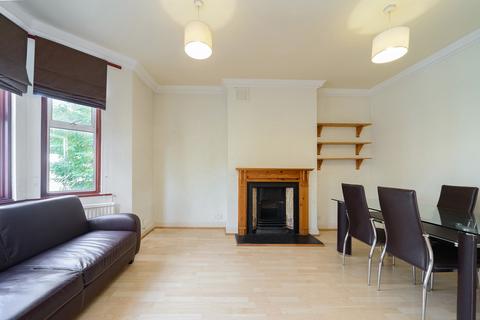 2 bedroom apartment for sale, Hemstal Road, West Hampstead, NW6