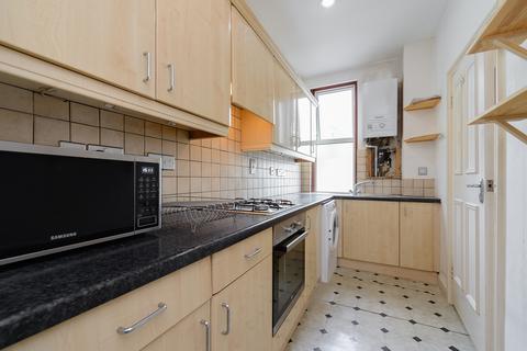2 bedroom apartment for sale, Hemstal Road, West Hampstead, NW6