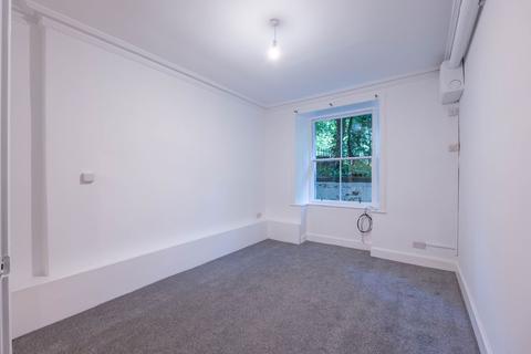 2 bedroom flat for sale, Warrender Park Road, Edinburgh, EH9