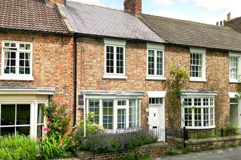2 bedroom cottage for sale, The Green, Hurworth, Darlington